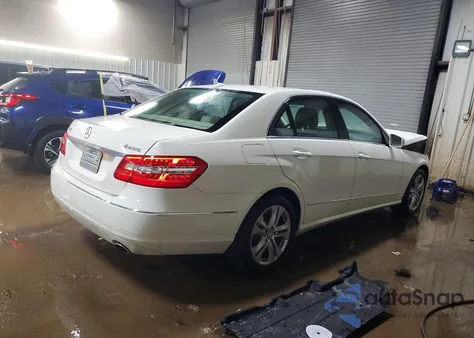 2011 Mercedes-Benz E 350 4Matic z USA, uszkodzony, nr VIN WDDHF8HB9BA262415